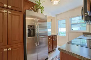 3557 Grandin Rd, Cincinnati, OH 45226 - Photo 14