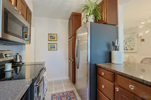 3557 Grandin Rd, Cincinnati, OH 45226 - Photo 12