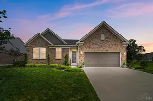 5506 Rock Creek Ln, Middletown, OH 45005 - Photo 1