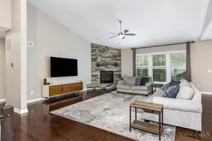 6622 Palmetto Dr, Deerfield Township, OH 45040 - Photo 4