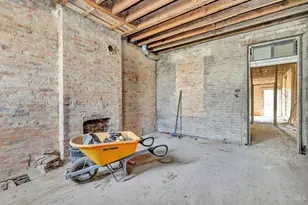 1602 John St, Cincinnati, OH 45214 - Photo 6