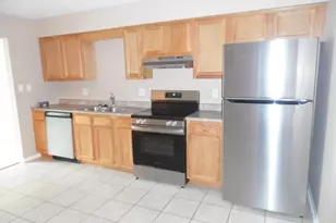 1613 Kenway Pl, Middletown, OH 45044 - Photo 4