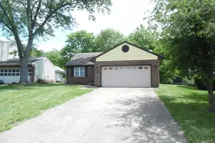 1613 Kenway Pl, Middletown, OH 45044 - Photo 1