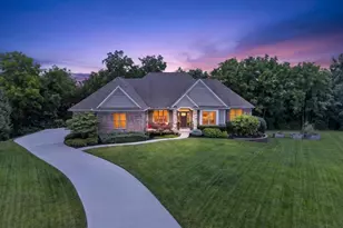 1723 Laurel Glen Ct, Hamilton Township, OH 45140 - Photo 1