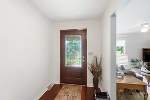 1460 Ebenezer Rd, Green Township, OH 45233 - Photo 8