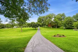 1460 Ebenezer Rd, Green Township, OH 45233 - Photo 4