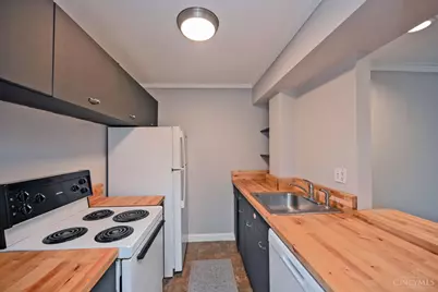 1815 Wm H Taft Road #202, Cincinnati, OH 45206 - Photo 10