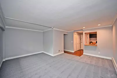1815 Wm H Taft Road #202, Cincinnati, OH 45206 - Photo 6