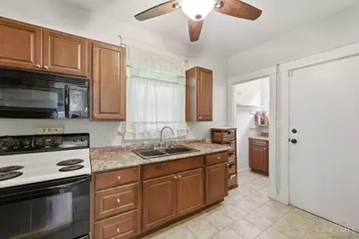 2006 Baltimore Avenue, Cincinnati, OH 45225 - Photo 12