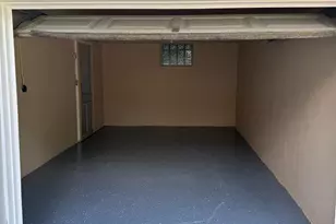 8646 Elmtree Ave, Springfield Township, OH 45231 - Photo 12