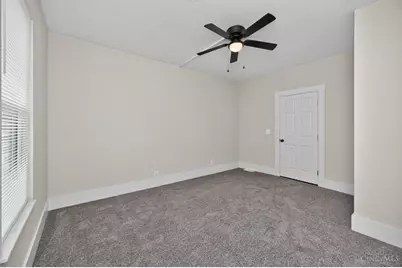 217 N Miami Avenue, Cleves, OH 45002 - Photo 10