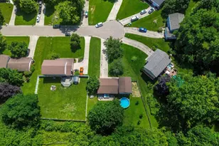 8187 Woodward Dr, West Chester, OH 45069 - Photo 4
