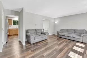 8187 Woodward Dr, West Chester, OH 45069 - Photo 8