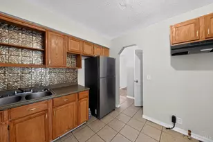 5804 Argus Rd, Cincinnati, OH 45224 - Photo 12