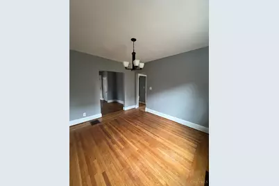 451 Lloyd Place, Cincinnati, OH 45243 - Photo 6