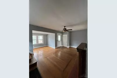 451 Lloyd Place, Cincinnati, OH 45243 - Photo 2