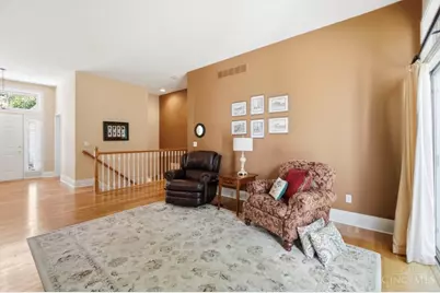 9398 Carriage Run Circle, Deerfield Township, OH 45140 - Photo 12