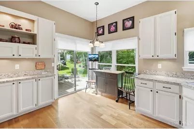9398 Carriage Run Circle, Deerfield Township, OH 45140 - Photo 22