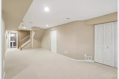 9398 Carriage Run Circle, Deerfield Township, OH 45140 - Photo 46