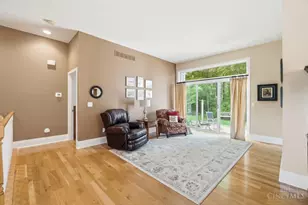 9398 Carriage Run Cir, Deerfield Township, OH 45140 - Photo 10