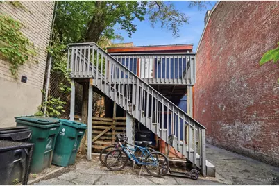 2149 W Clifton Avenue, Cincinnati, OH 45219 - Photo 38