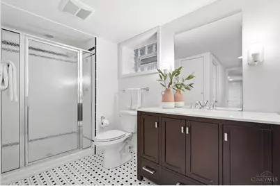 3236 Beredith Place, Cincinnati, OH 45213 - Photo 34