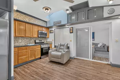 2066 Evanor Lane, Anderson Township, OH 45244 - Photo 18