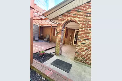 7975 Hinkle Road, Middletown, OH 45042 - Photo 2