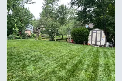 5821 Monassas Run Drive, Miami Township, OH 45150 - Photo 6