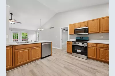 300 Sackett Drive, Monroe, OH 45050 - Photo 12