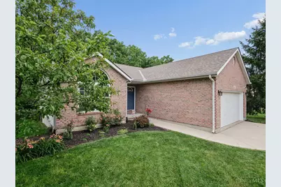 300 Sackett Drive, Monroe, OH 45050 - Photo 2