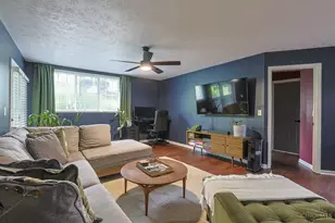 9800 Regatta Dr, Colerain Township, OH 45252 - Photo 6