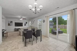1408 Golden Eagle Dr, Troy, OH 45373 - Photo 18