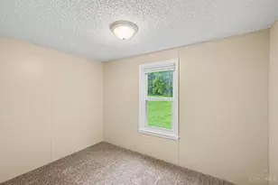 17451 Bloomrose Rd, Sterling Township, OH 45176 - Photo 8