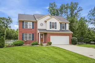 1553 Deerwoods Dr, Miami Township, OH 45150 - Photo 8