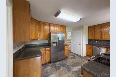 10489 Cinderella Drive, Montgomery, OH 45242 - Photo 2