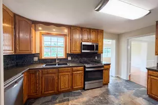 10489 Cinderella Dr, Montgomery, OH 45242 - Photo 6
