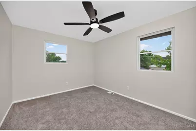 932 Glasgow Drive, Forest Park, OH 45240 - Photo 32