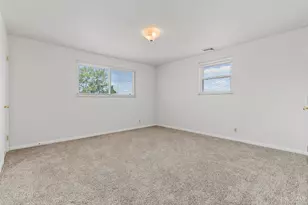 4947 Charlemar Dr, Cincinnati, OH 45227 - Photo 18
