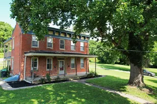 3871 Vine St, Cincinnati, OH 45217 - Photo 2