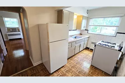 3897 Vine Street, Cincinnati, OH 45217 - Photo 18