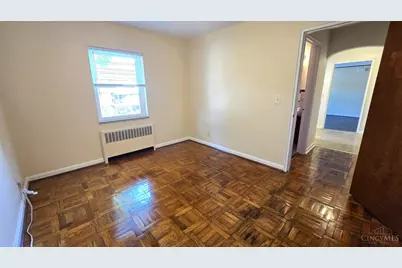 3897 Vine Street, Cincinnati, OH 45217 - Photo 10