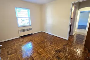3897 Vine St, Cincinnati, OH 45217 - Photo 10
