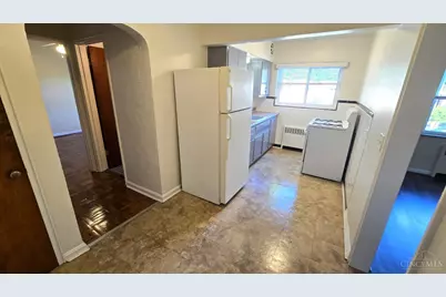 3897 Vine Street, Cincinnati, OH 45217 - Photo 8