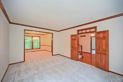 8650 Green Road, Anderson Township, OH 45255 - Photo 6