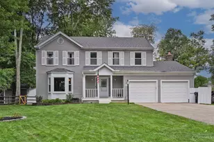 956 8 Mile Rd, Anderson Township, OH 45255 - Photo 1