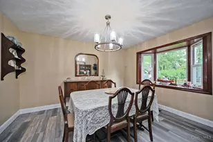 956 8 Mile Rd, Anderson Township, OH 45255 - Photo 10