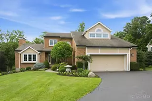 3576 Carpenters Creek Dr, Evendale, OH 45241 - Photo 2