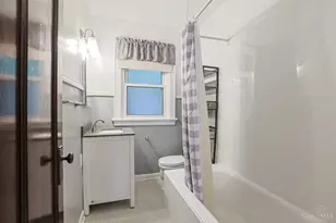 5719 Lester Rd, Cincinnati, OH 45213 - Photo 22