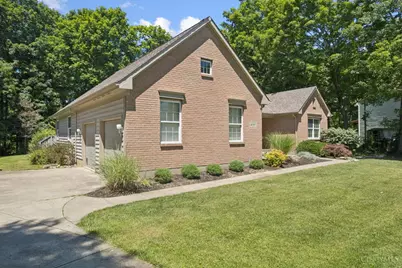 4197 McLean Drive, Union Township, OH 45255 - Photo 4